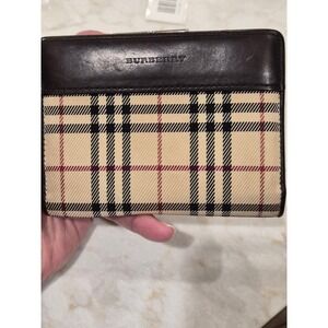 Burberry Check Leather Bi Fold Wallet Coin Purse‎ Brown